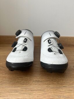 Shimano xc701 carbon Veľkosť 45 (28.5) - 5