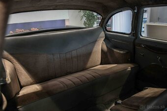 Čajka GAZ M13 - 5