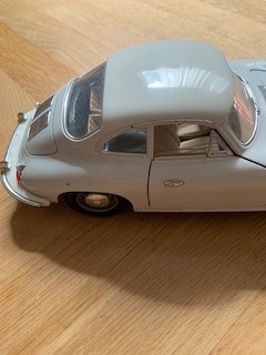 Porsche 356 B 1961 1/18 - 5