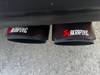 Dodge Challenger 6.4 - 5