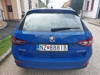 Škoda Superb Combi 2.0 TDI DSG - 5