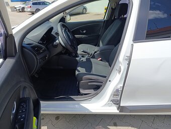 RENAULT FLUENCE 1,6 LPG 2013 - 5