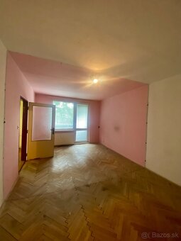 Predaj, dvojizbový byt vo výbornej lokalite mesta Nove Zámky - 5