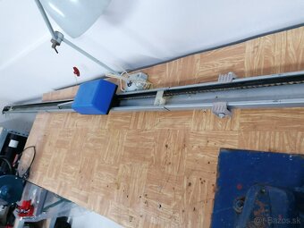 Pohon garážováej brány - 5