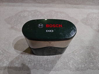 Predám Aku Skrutkovač Bosch IXO - 5