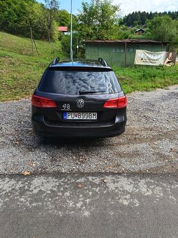 Volkswagen Passat - 5