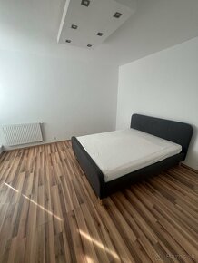 Prenájom 3 izbového bytu v novostavbe Banskej Bystrice - 5