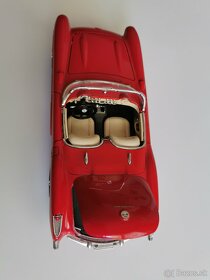 Chevrolet corvette 1957 od Burago - 5