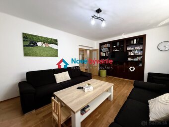 NOVÁ CENA/Predaj, 4izbový byt s garážou, záhradou a s bazéno - 5