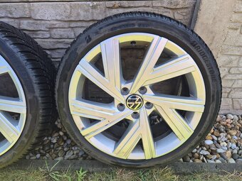 Zimná sada kolies 5x112 R18 , 225/40/18 VW Golf 8 - 5
