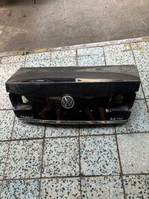 6r0827469c 3c5827469j golf passat klucka kufrovych dvery - 5