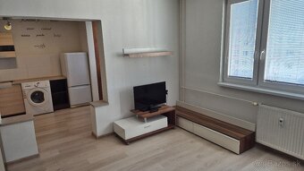 Prenajmem 1 izbovy byt v PD - cast Necpaly - 5