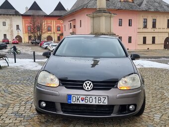 Volkswagwn Golf V 1.4i - 5
