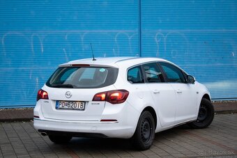 Opel Astra Sport Tourer 1.4 Turbo - 5