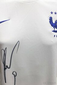 Dres s podpisom Karima Benzemu, Majstrovstvá Európy 2021 - 5