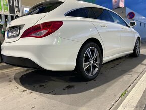 r.v 1/2017 Mercedes CLA Shooting brake / White (combi) - 5