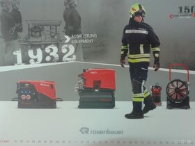 kalendár ROSENBAUER 2016 s hasičskými autami - 5