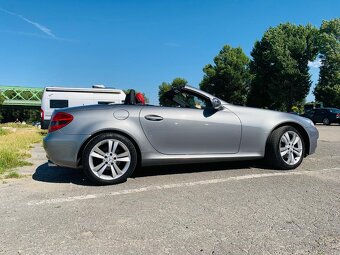 Mercedes-Benz SLK 200 r2010 M6 135kw - 5