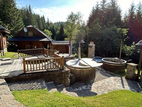 Na prenájom tradičná drevenica s wellnessom - 5