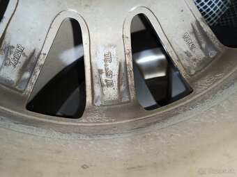 Predám zimné pneumatík Dunlop 205-55-R16 - 5