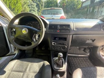 Predám VW golf IV, 1,4 benzin ročník 2002 - 5