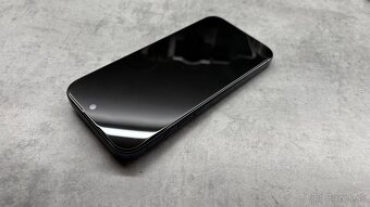 iPhone 15 pro 256GB modrý - 5