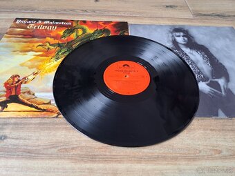 Lp YNGWIE MALMSTEEN  - Trilogy - 5