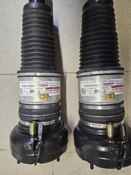 Tlmič s vankúšom Porsche MACAN, 95B 616 039 - 5