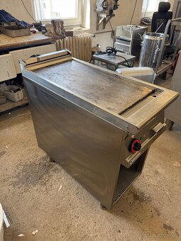 Elektrický gril RMGastro - 5