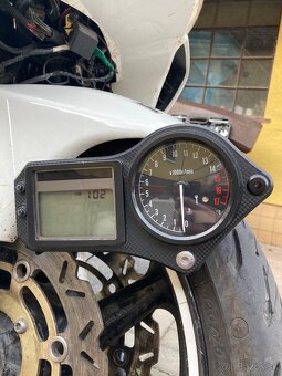 Budíky Honda CBR600F4i - 5