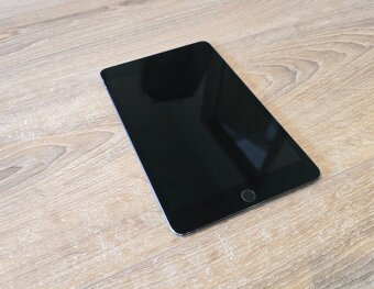Apple iPad mini 5 Cellular 64GB - 5
