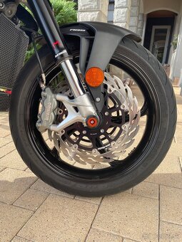 Mv Agusta Brutale 800 - 5