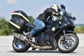 Suzuki GSX 1250 FA - 2010 - 5