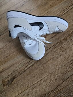 Dámske tenisky Nike SB Alleyoop - 5