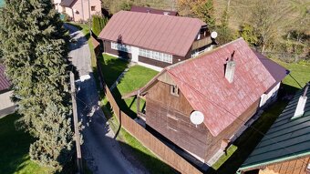 Na predaj tradičná chalupa s chatou vo Vychylovke - 5