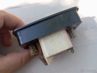 Predám hodiny na Ford Escort, fiesta, capri a pod. - 5