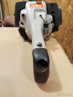 Predám benzínový vyžínač - kosačku krovinorez - 5