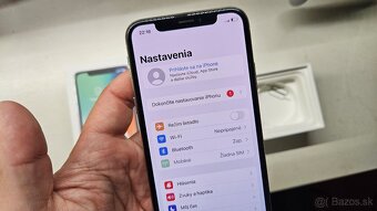 Apple iPhone X 64GB biely - 5