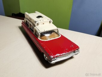 Corgi toys Ambulancia 2 - 5