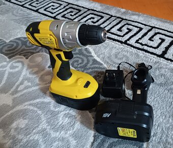 Predám Aku Vŕtačku REIKEL - 5