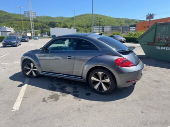 Volkswagen Beetle - 5