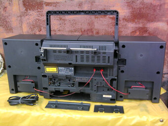 Retro prenosný PANASONIC s mechanikou na 3CD - 5