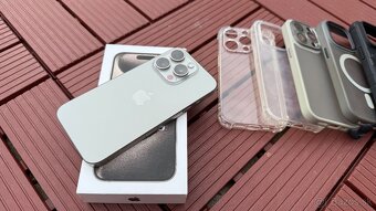 Vymenim iPhone 15 Pro 256gb Natural - Alza - 90% bateria - 5