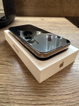 iPhone 16 Pro 256 GB Desert Titanium Top stav - 5