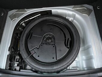 Predám Škoda Karoq 1,5 Tsi Sportline 110kw automat - 5