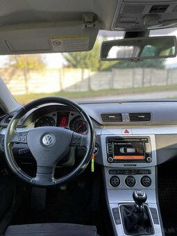 Volkswagen Passat Variant 2.0 tdi CR Highline 4motion - SK - 5