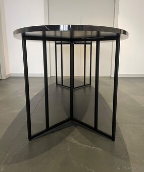 Jedálenský stôl - 5