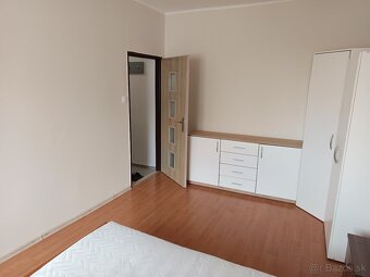 Prenájom 2 izbového bytu Sliač - 5
