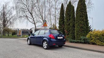 Kia Ceed benzín automat - 5