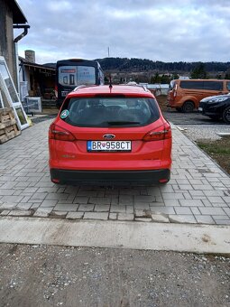 Ford Focus Combi 1.5 TDCi Duratorq 120k Trend - 5